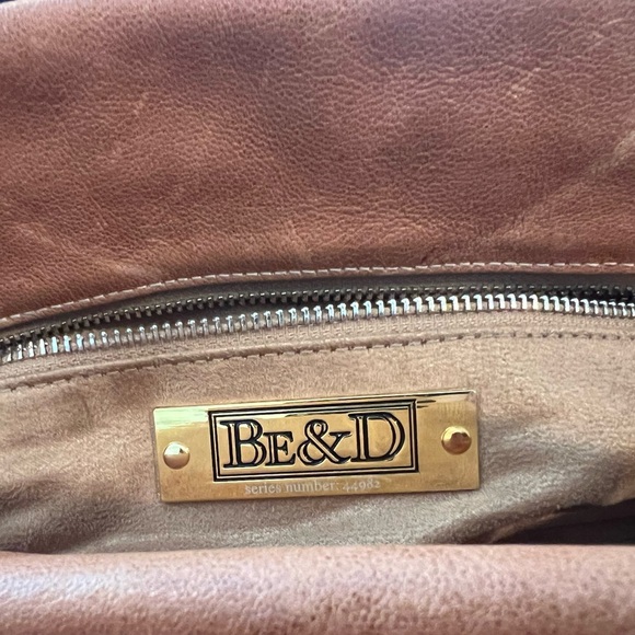 BE & D crossbody/satchel with python skin accents series #44982 Rare!! - Picture 12 of 16